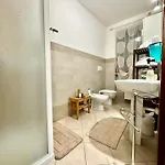 Top Apartment