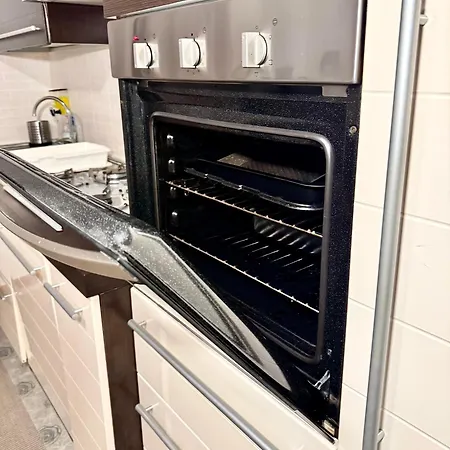 Top Apartment *