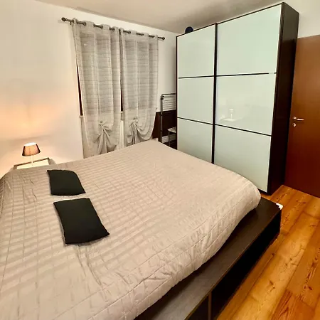 Top Apartment